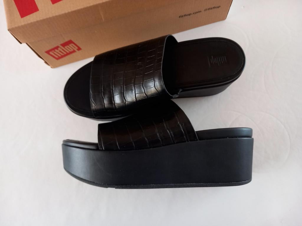 Mocassins à talons hauts Fitflop MT40 New, Neuf, Enlèvement ou Envoi, Fitflop, Sabots