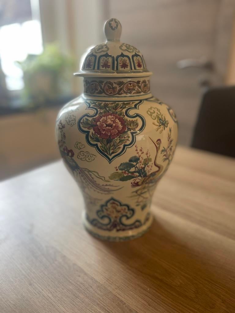 Vase Shanghai Boch Freres, Enlèvement
