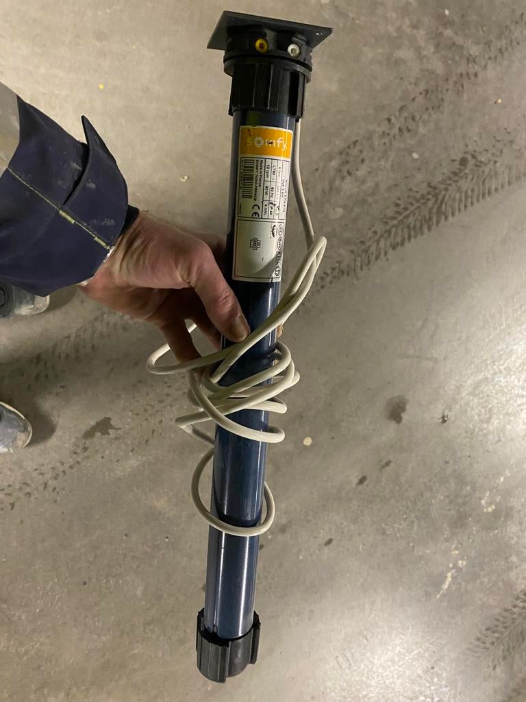 Buismotor Somfy, Ophalen