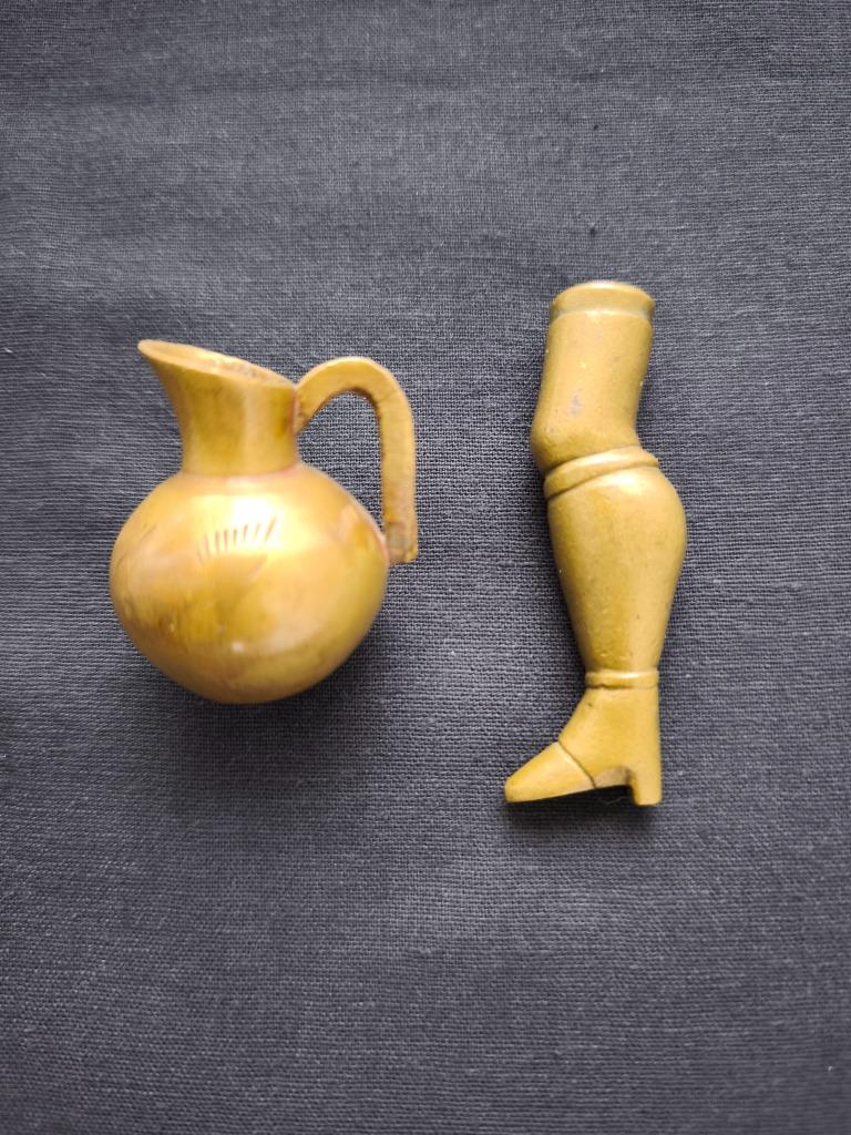 2 Poids Akan figuratifs pour peser l'Or (Ghana), Enlèvement ou Envoi