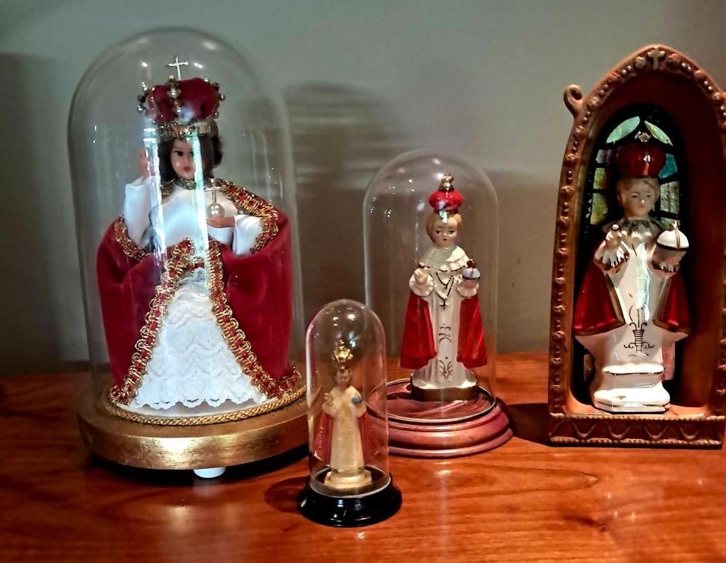 Kindjes Jezus van Praag  4 stuks, Ophalen of Verzenden