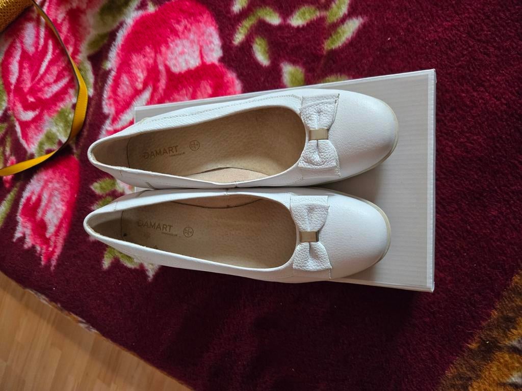 Chaussure blanche, Enlèvement ou Envoi, Comme neuf