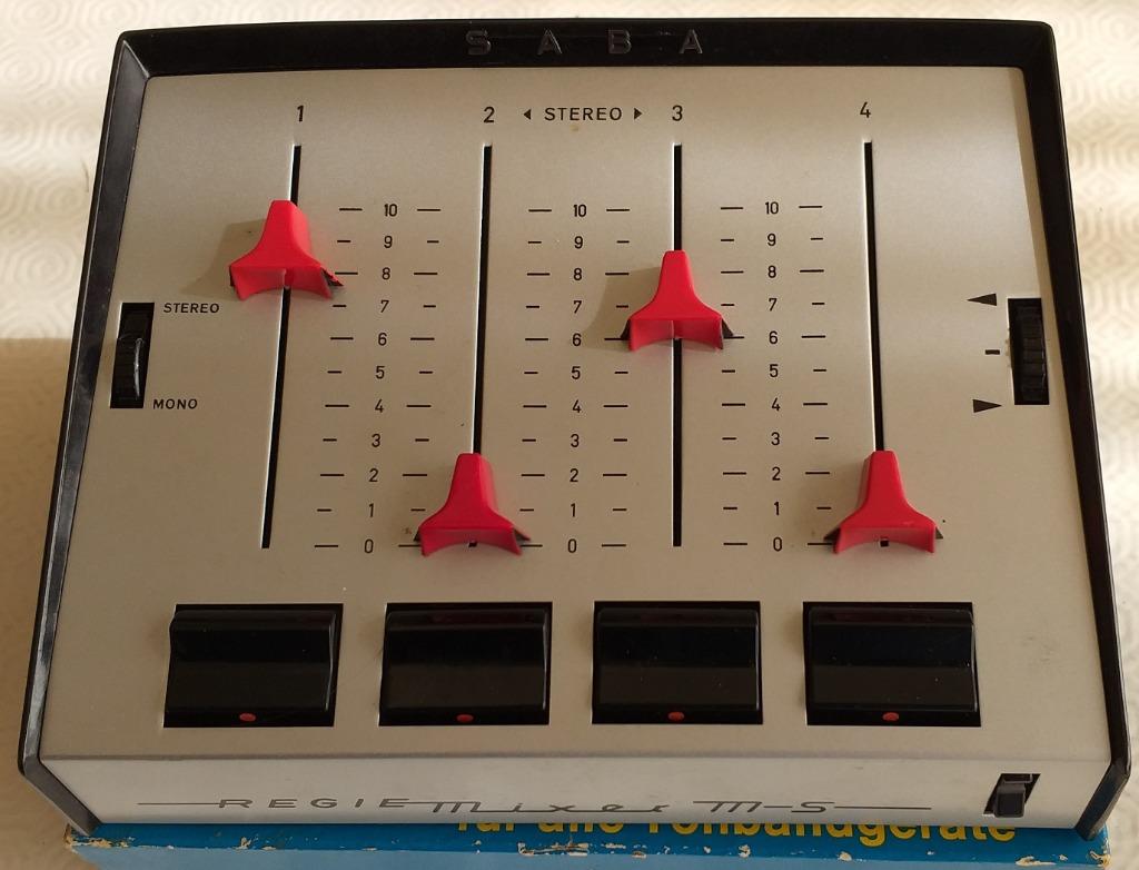 TABLE DE MIXAGE - SABA, Enlèvement ou Envoi, Comme neuf