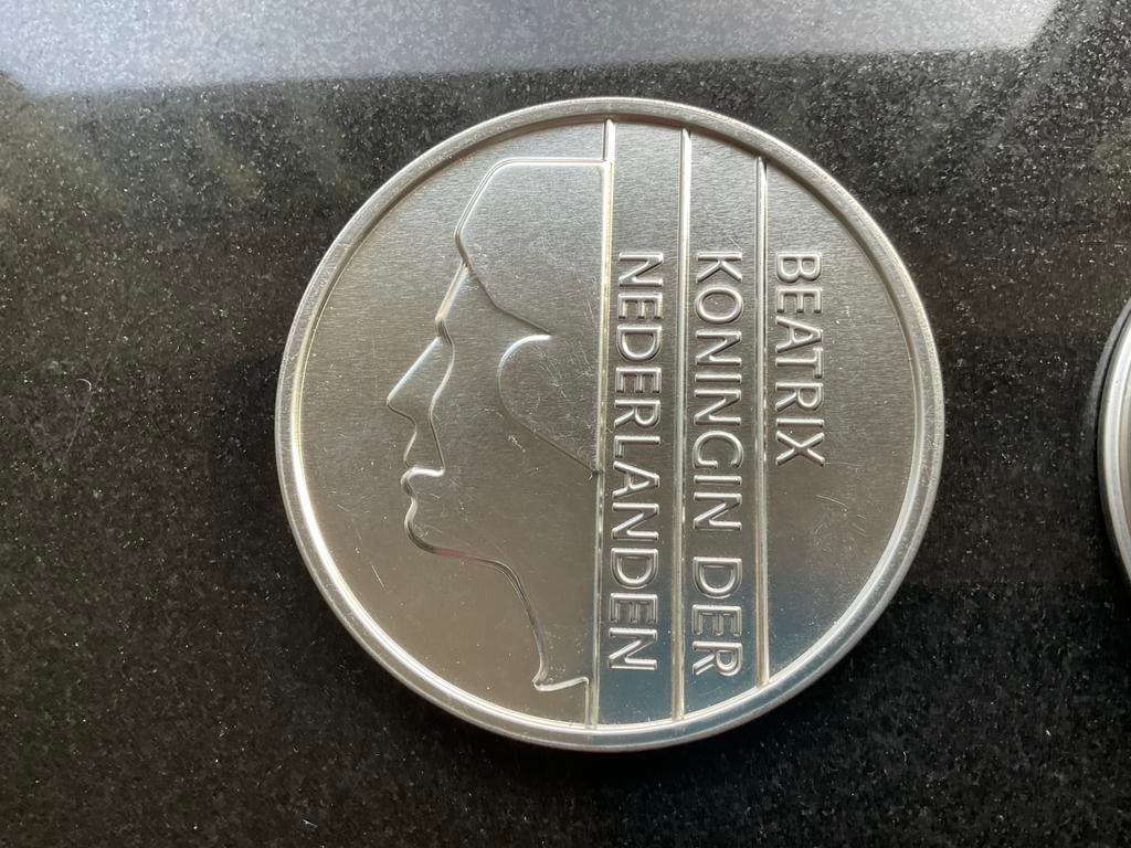 Nederland - set uitgegeven nav laatste uitgifte van 1 gulden, Postzegels en Munten, Munten | Nederland, Verzenden, 10 cent