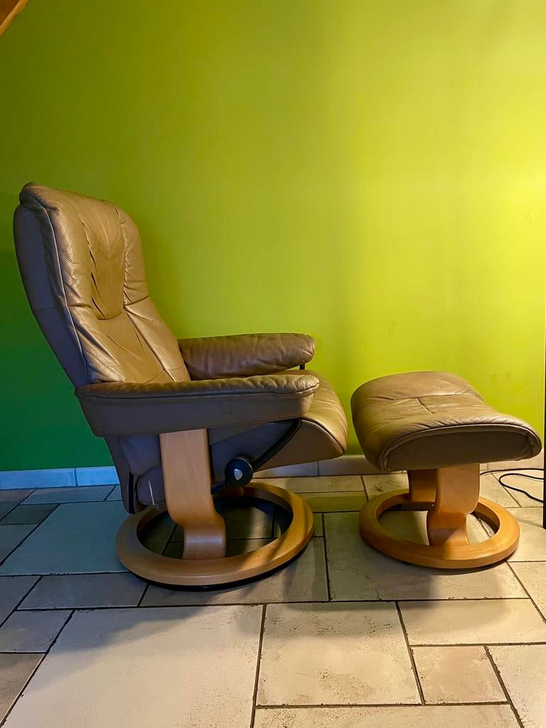 Stressless relaxzetel + voetenbankje., Ophalen, Gebruikt, Eenpersoons, Leer