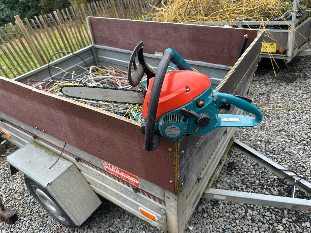 Kettingzaag makita 35 cm, Tuin en Terras, Ophalen, Zo goed als nieuw, Benzine