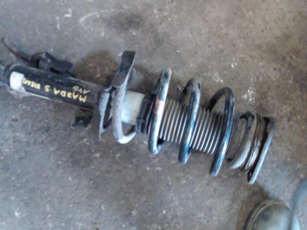 Amortisseur avant gauche Mazda 5 2.0D 81Kw 2008-2010 LP/1389, Enlèvement ou Envoi, Utilisé, Mazda