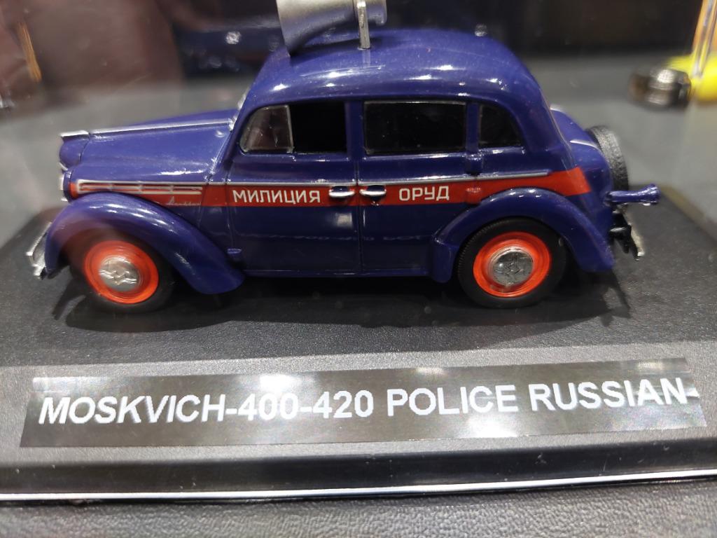 MOSKIVICH 400 RUSSISCHE POLITIE, Ophalen of Verzenden, Zo goed als nieuw