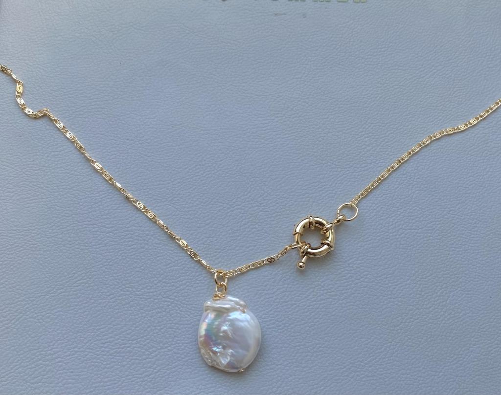 Collier en perles de rivière naturelles, plaqué or et or 14, Bijoux, Sacs & Beauté, Neuf, Enlèvement ou Envoi, Avec pendentif