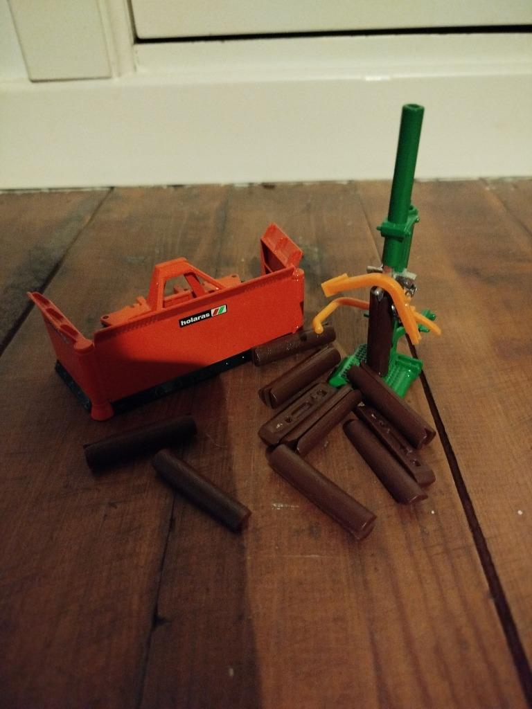 Bruder houtkliever + sneeuwschuif, Ophalen, Gebruikt