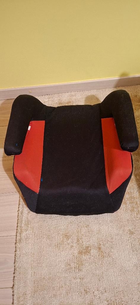 un siège auto rehausseur, Enfants & Bébés, Sièges auto, Autres marques, Ceinture de sécurité, Comme neuf, 9 à 36 kg