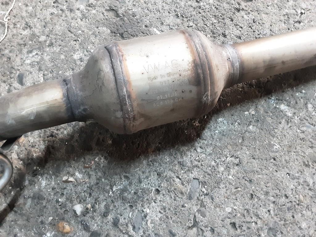 CATALYSEUR Volkswagen Polo V (6R) (6C0131701A), Volkswagen, Mevr. I. Hauben, Utilisé, Rue de l'Espoir 34 34
4030  GRIVEGNÉE, BE