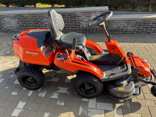 Frontmaaier Husqvarna R214 TC speciale editie 16 pk 17 u, Tuin en Terras, Zitmaaiers, Ophalen, Zo goed als nieuw, Mulchfunctie