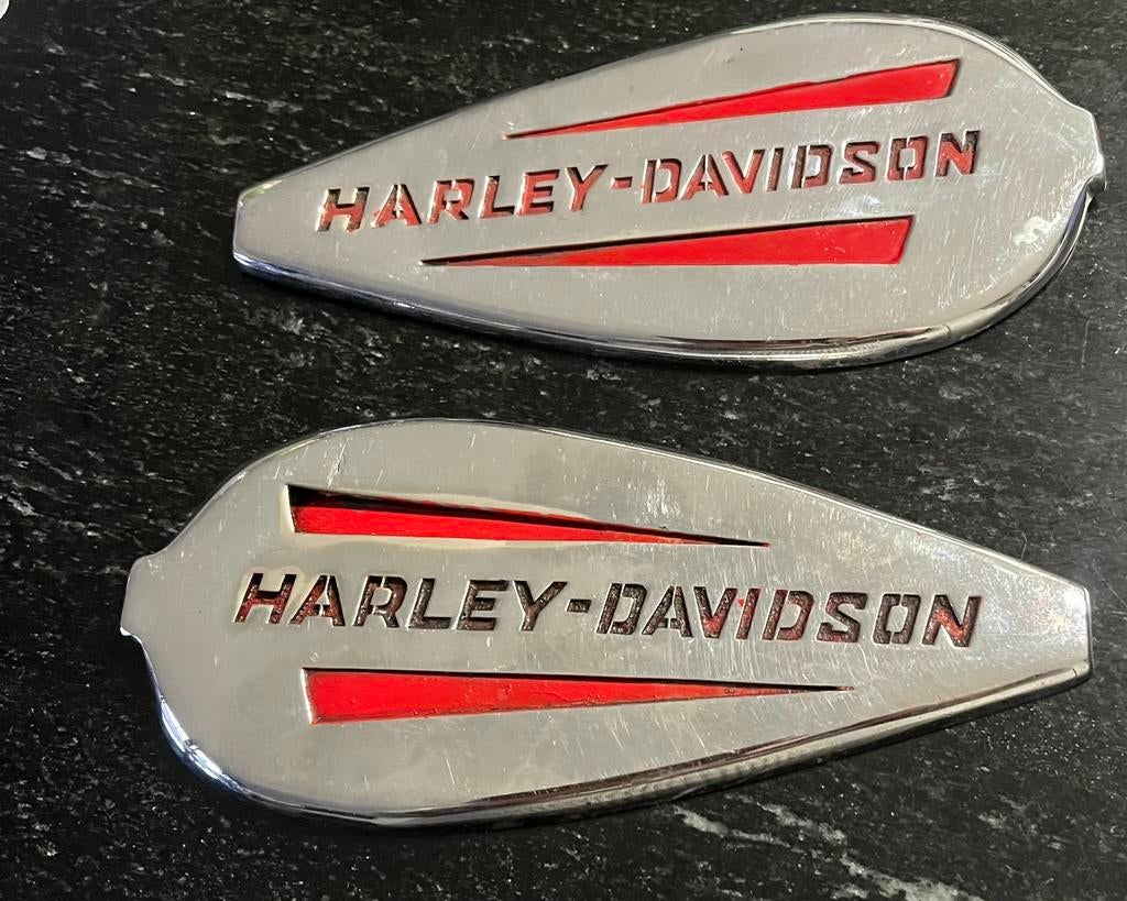 Harley Davidson knucklehead tankemblemen, Verzenden, Zo goed als nieuw