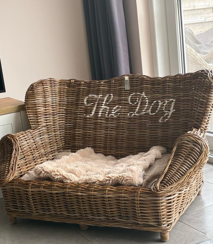 mooie roto grote hondenmand van duur merk is 1 maand oud, Dieren en Toebehoren, Ophalen, Nieuw