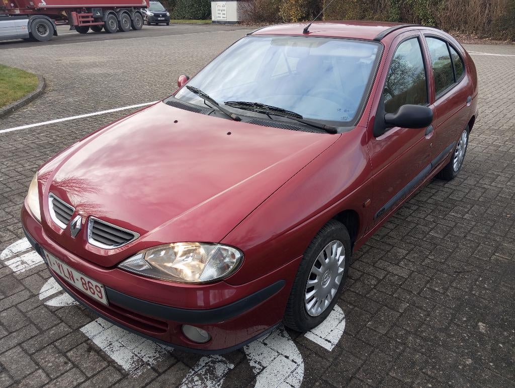 Renault Megane 11/2000 ct ok, Euro 2, Particulier, Essence, Mégane