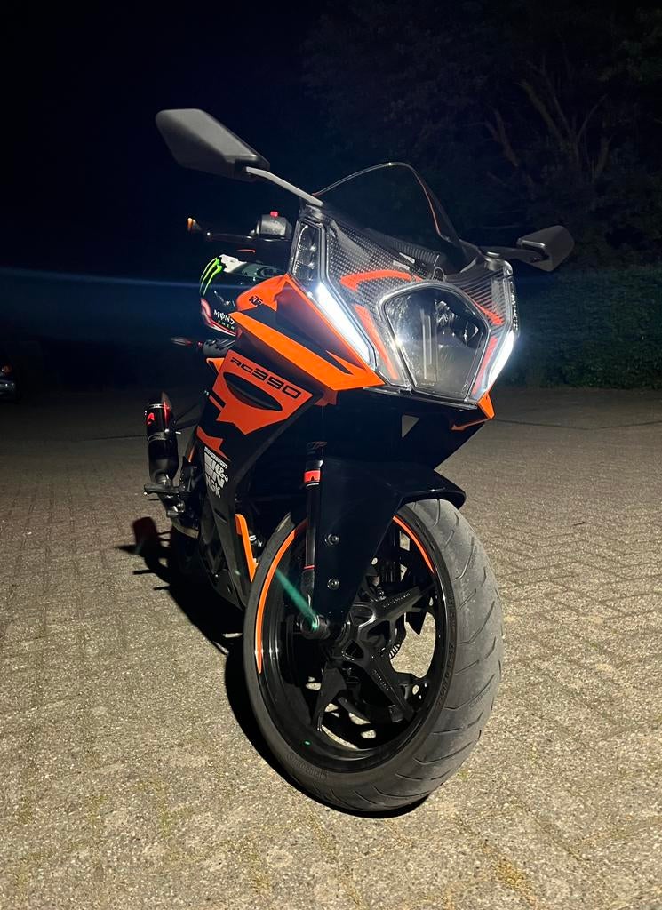 KTM RC 390 2022 édition limitée, Motos, Motos | KTM, Plus de 35 kW, Super Sport, Particulier, Permis Moto A2 minimum