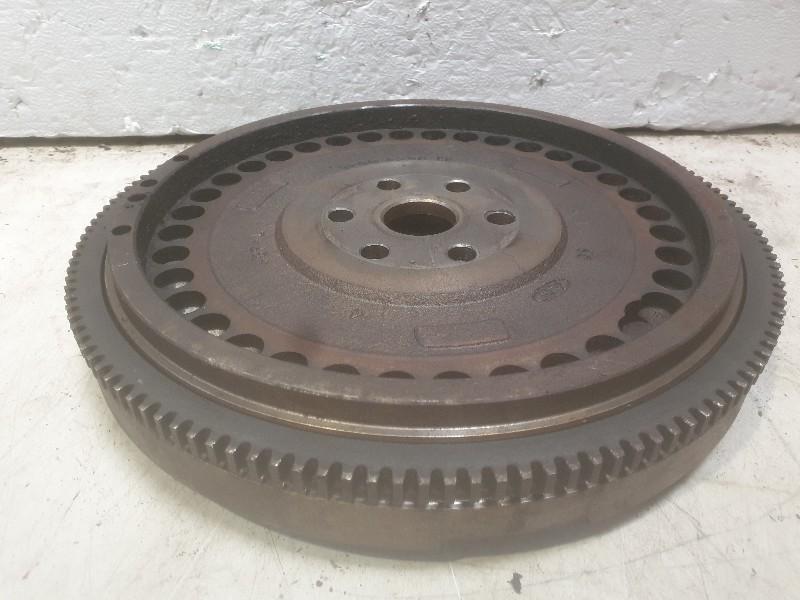 VLIEGWIEL Ford Mondeo II (01-1996/09-2000) (928m-6398-cb), Auto-onderdelen, Motor en Toebehoren, Ford, Gebruikt