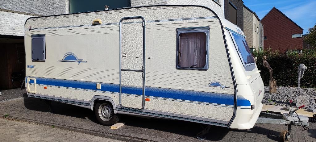 caravan, Caravans en Kamperen, Vast bed, Particulier, Adria, 6 tot 7 meter