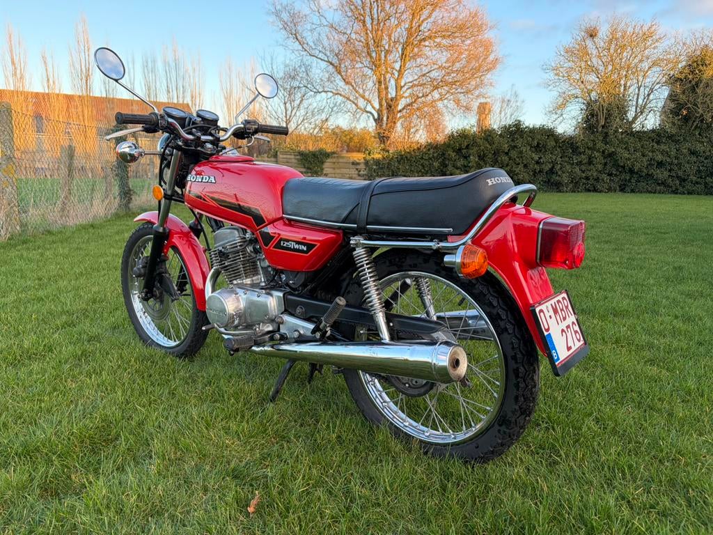Honda cb125