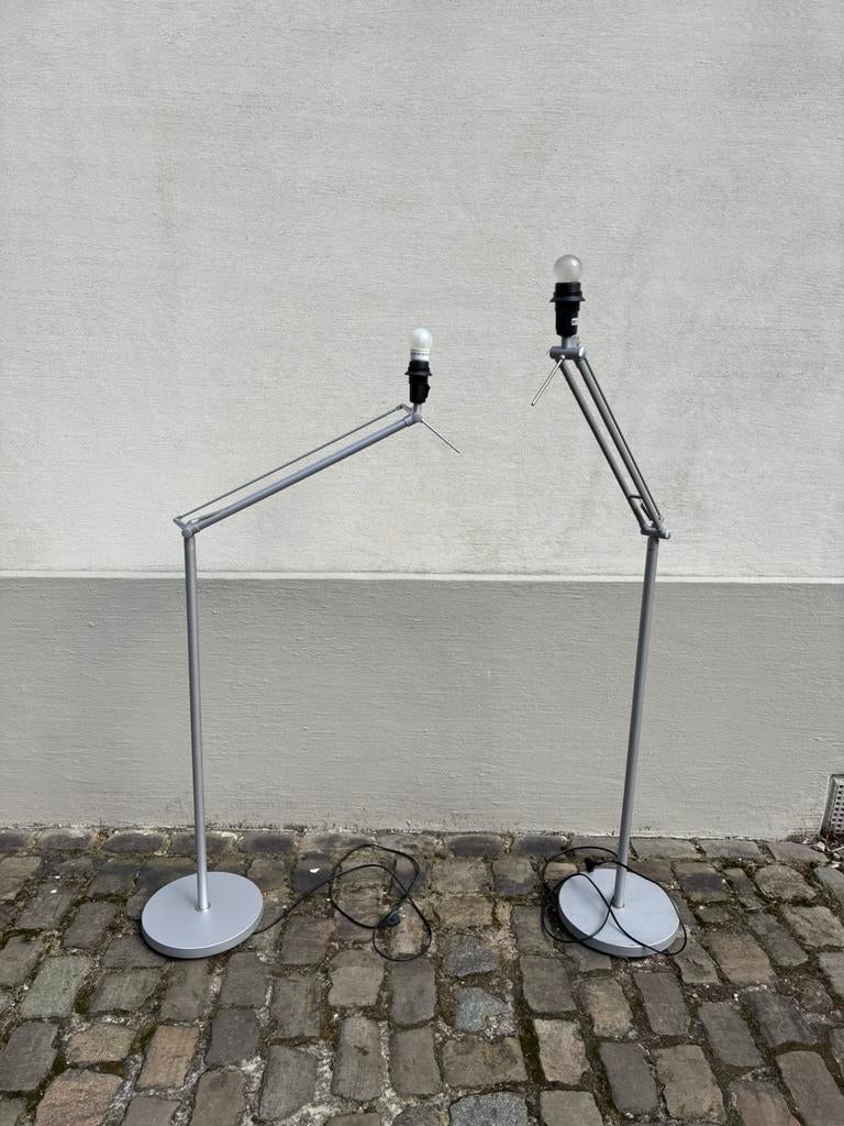 Lampe sur pied Ikea (réglable en hauteur), Maison & Meubles, Enlèvement, Comme neuf, Métal, 100 à 150 cm