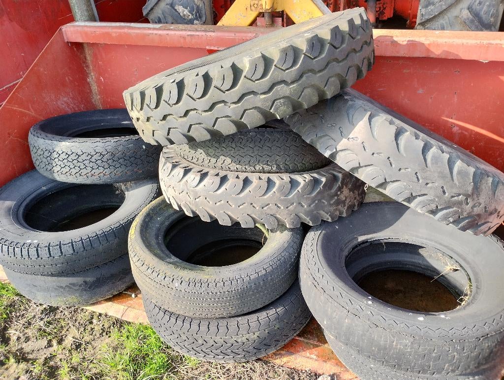 Gratis oude banden, Auto-onderdelen, Banden en Velgen, Ophalen, Band(en)