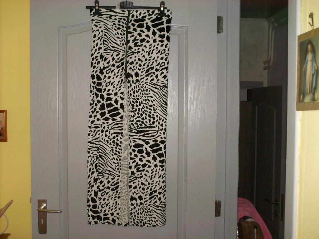 a vendre jupe pour dame, Kleding | Dames, Rokken, Overige kleuren, Nieuw, Ophalen of Verzenden, Maat 34 (XS) of kleiner