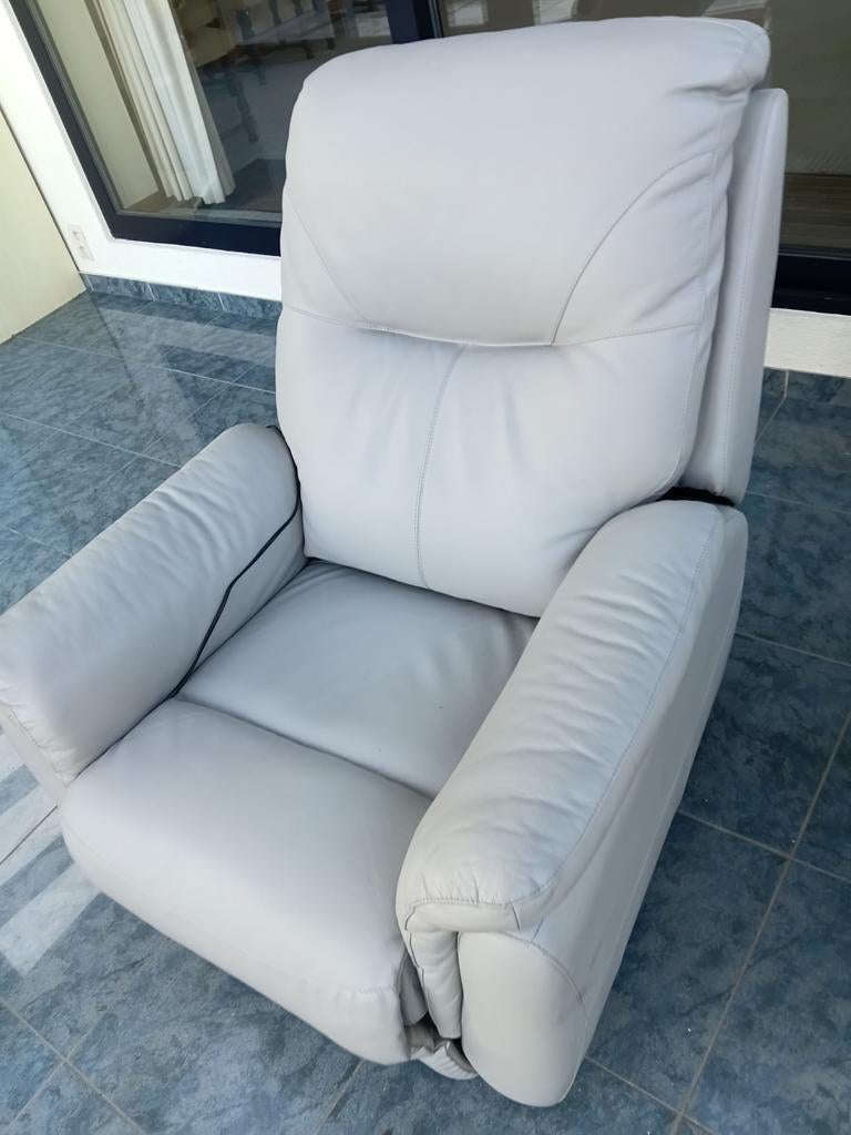 Relax zetel leer electrisch, Huis en Inrichting, Ophalen, Leer