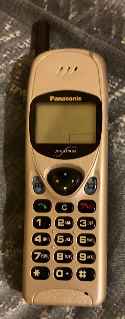 Trois gsm vintage, Telecommunicatie, Mobiele telefoons | Nokia, Ophalen of Verzenden, Gebruikt, Fysiek toetsenbord