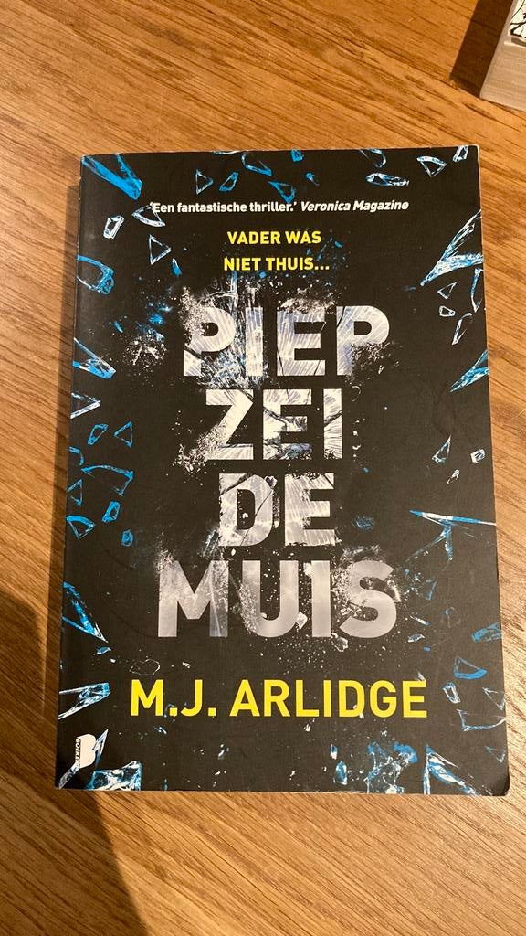 M.J. Arlidge - Piep zei de muis (2de boek van Helen Grace), Ophalen, M.J. Arlidge