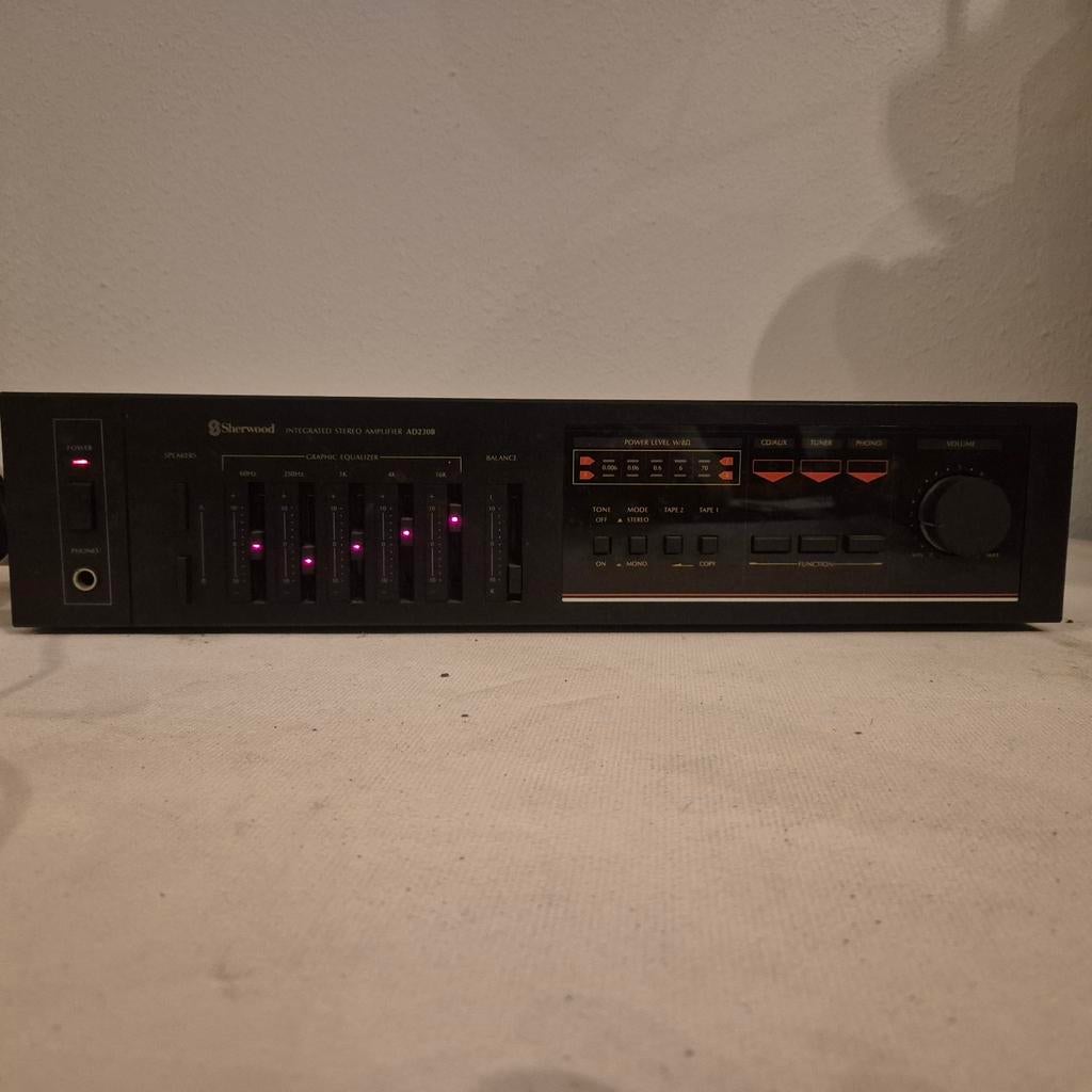 Sherwood AD230B Integrated Stereo Amplifier, Ophalen, Gebruikt
