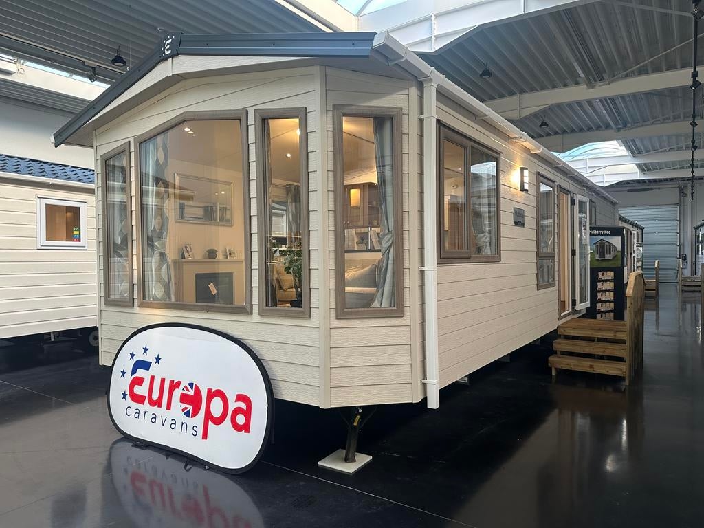 STOCK LUXUEUZE 4 SEIZOENS MULBERRY NEO 1100x400/2, Caravans en Kamperen, Stacaravans, Tot en met 6