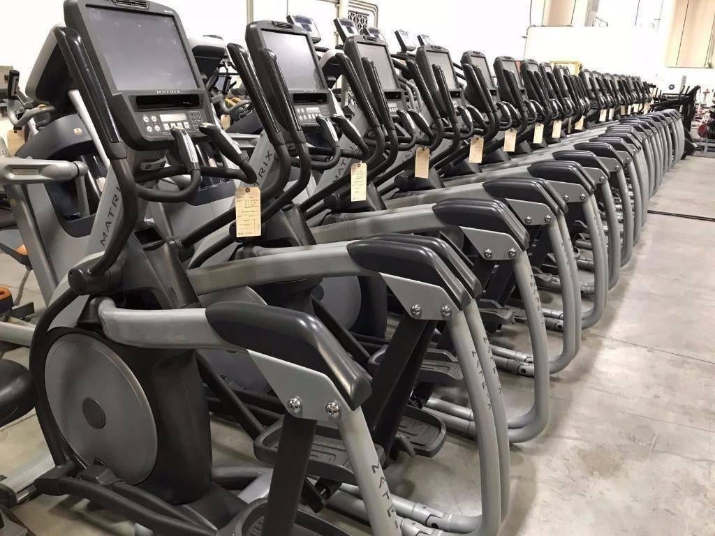 MATRIX crosstrainer / Technogym loopband set Technogym, Sport en Fitness, Ophalen, Zo goed als nieuw, Benen