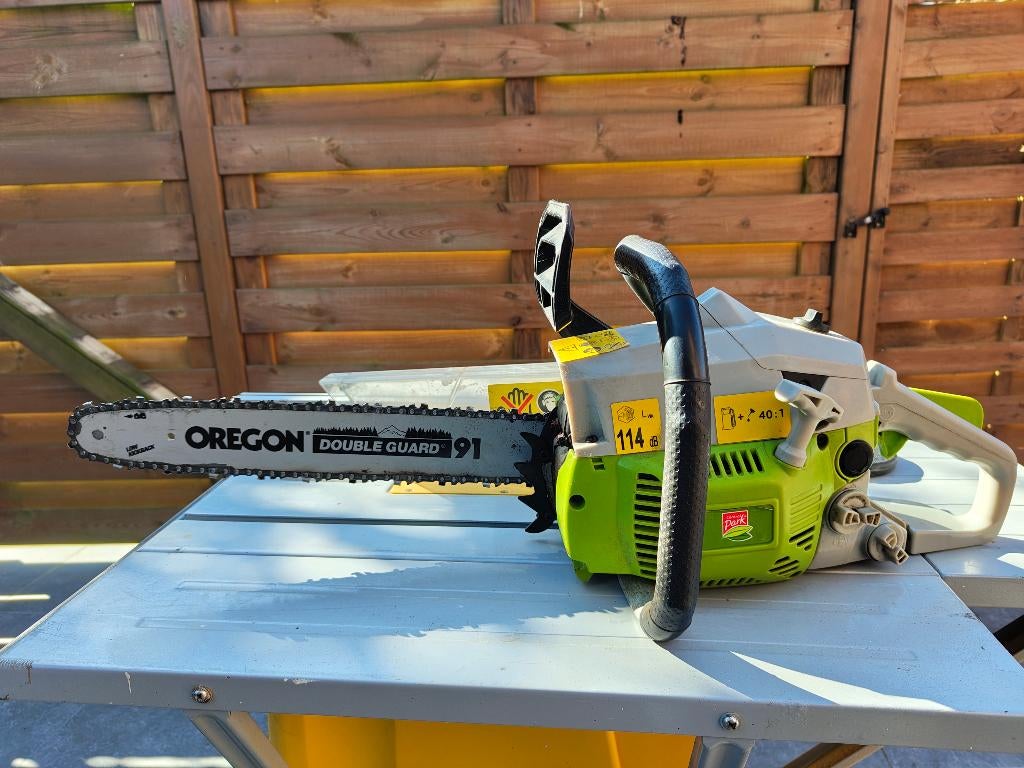 Tronçonneuse thermique, Jardin & Terrasse, Enlèvement, Utilisé, Autres types, Central Park