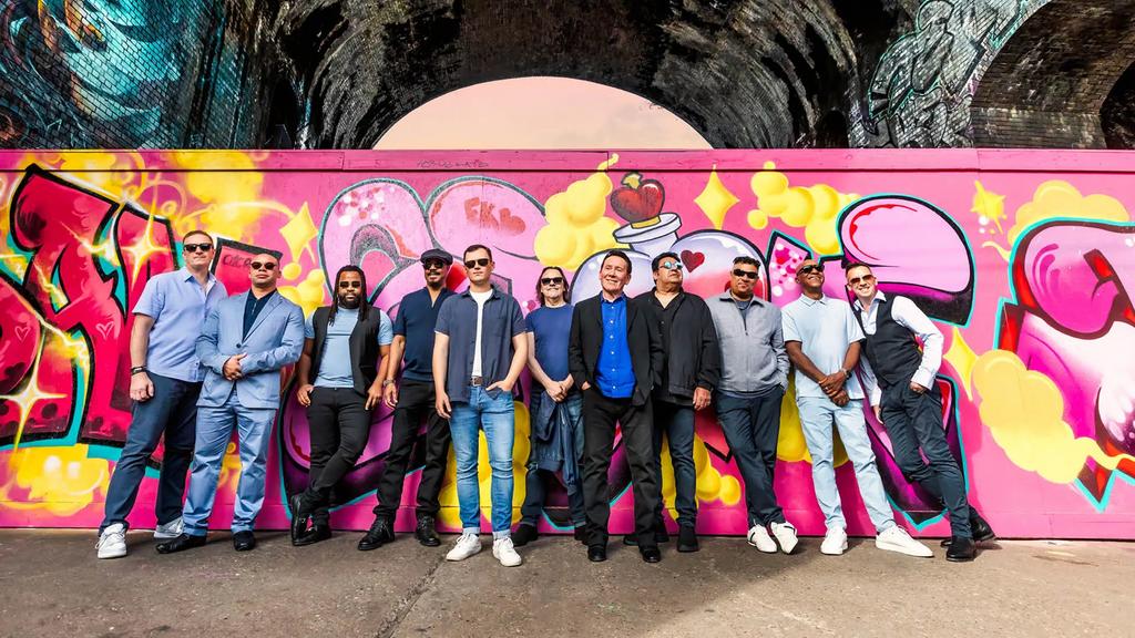 2 tickets UB40 in Vorst Nationaal Brussel, Tickets en Kaartjes, Twee personen, Ticket of Toegangskaart