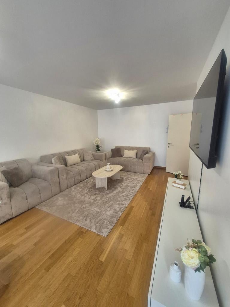 Appartement à vendre Basilique, Immo, Maisons à vendre, 97 m², Molenbeek-Saint-Jean, 2 pièces, Appartement