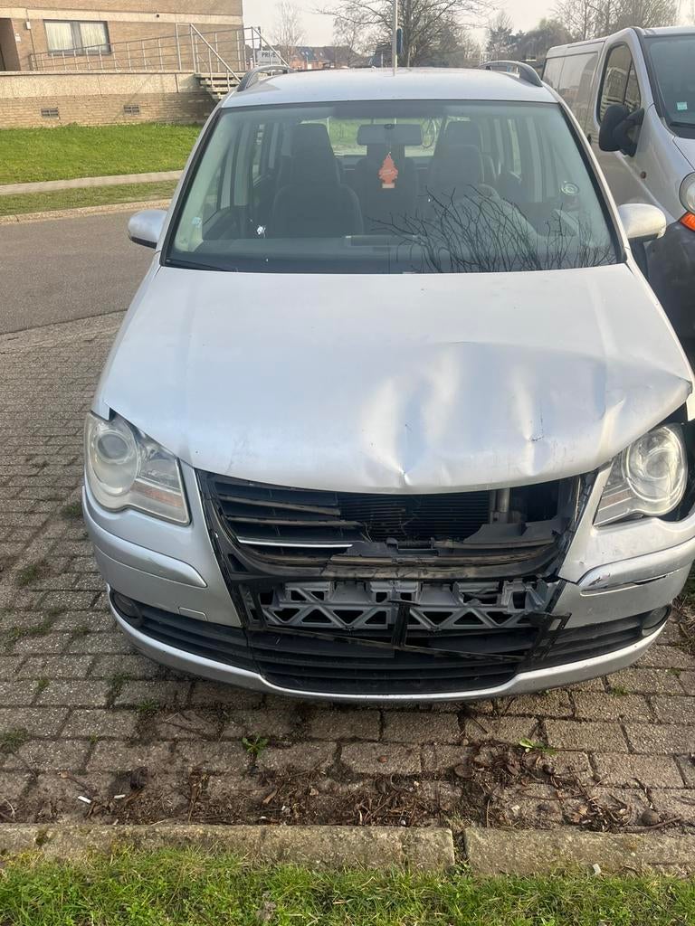 Volkswagen Touran, Ophalen, Volkswagen