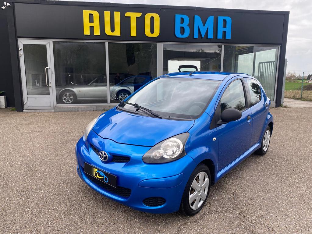 Toyota Aygo 1.0L Essence Euro 5b **LEZ ok**, Autos, Euro 5, Achat, Entreprise, Boîte manuelle