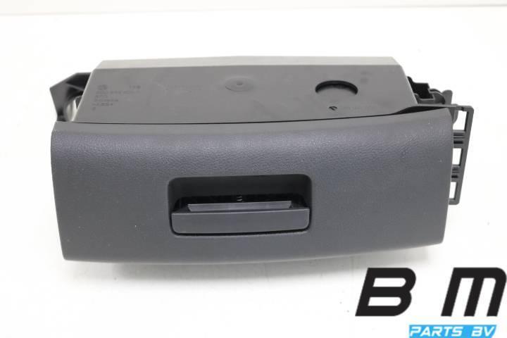 Bakje onder stoel rechts VW Golf 7 5G0882600A, Auto-onderdelen, Gebruikt