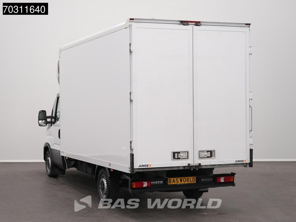 Iveco Daily 35S16 Automaat 160PK Bakwagen Achterdeuren Airco, Auto's, Automaat, Stof, Gebruikt, Euro 6