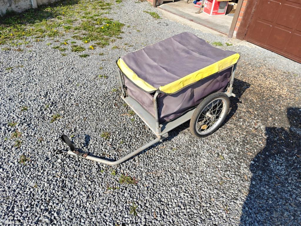 Fietstrailer - aanhangwagen fiets overdekt 65 kg, Fietsen en Brommers, Ophalen, Gebruikt, Opvouwbaar, Bagagekar