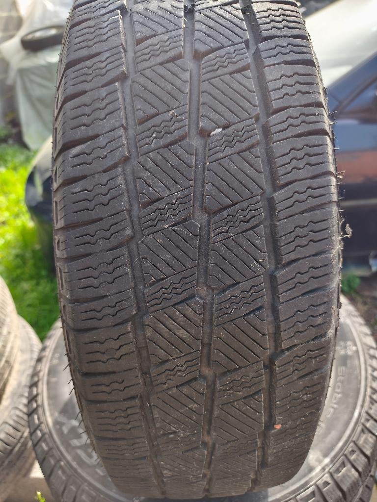 Pneus camping car, Auto-onderdelen, Banden en Velgen, Banden en Velgen, Zomerbanden, 15 inch, 215 mm, Bestelwagen, Gebruikt, Ophalen