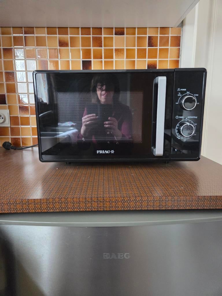 Microgolfoven Friac, Elektronische apparatuur, Microgolfovens, Ophalen, Microgolfoven