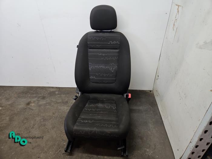 Stoel rechts van een Opel Meriva (Meriva B 10-), Auto-onderdelen, Interieur en Bekleding, Opel, Gebruikt, 3 maanden garantie, Ophalen of Verzenden