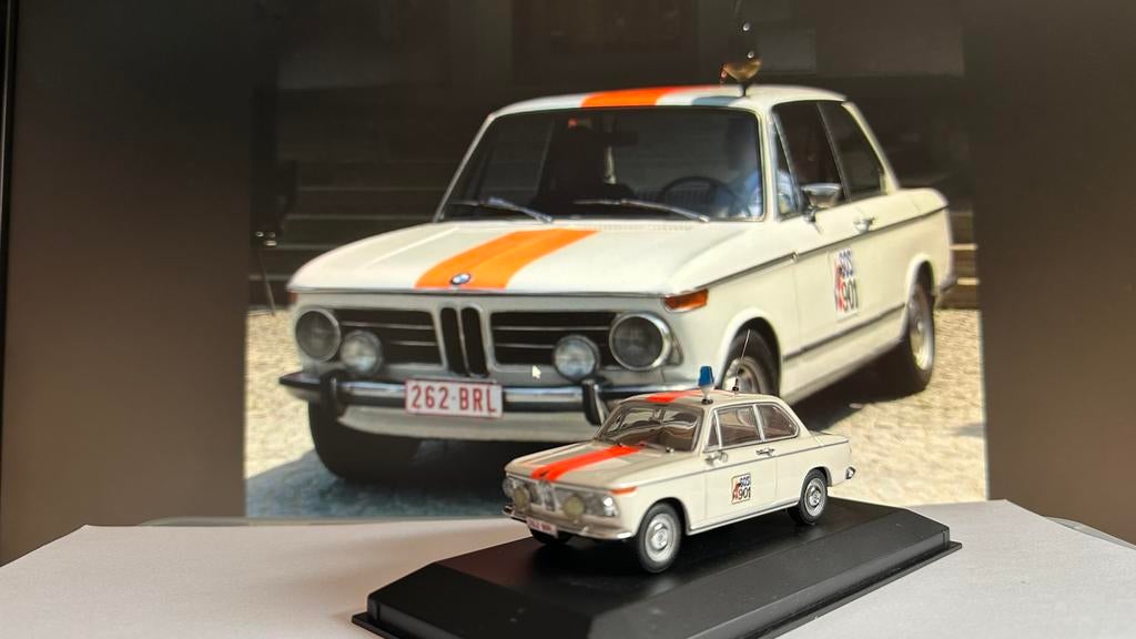 Minichamps BMW TI gendarmerie rijkswacht 901 1/43, Hobby en Vrije tijd, Modelauto's | 1:43, Zo goed als nieuw, Auto, MiniChamps