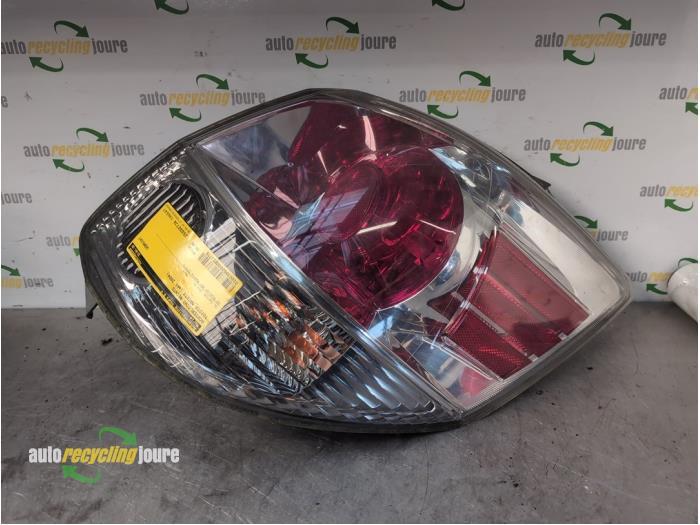 Achterlicht rechts van een Toyota Matrix, Gebruikt, -, -, -