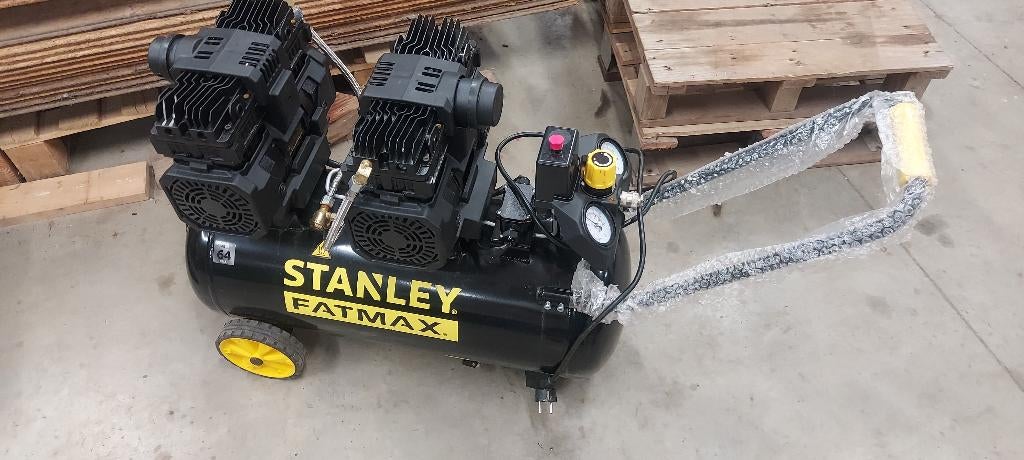 Compressor stanley fatmax we305/8/50 NIEUW, Enlèvement, 6 à 10 bars, 25 à 100 litres, Mobile
