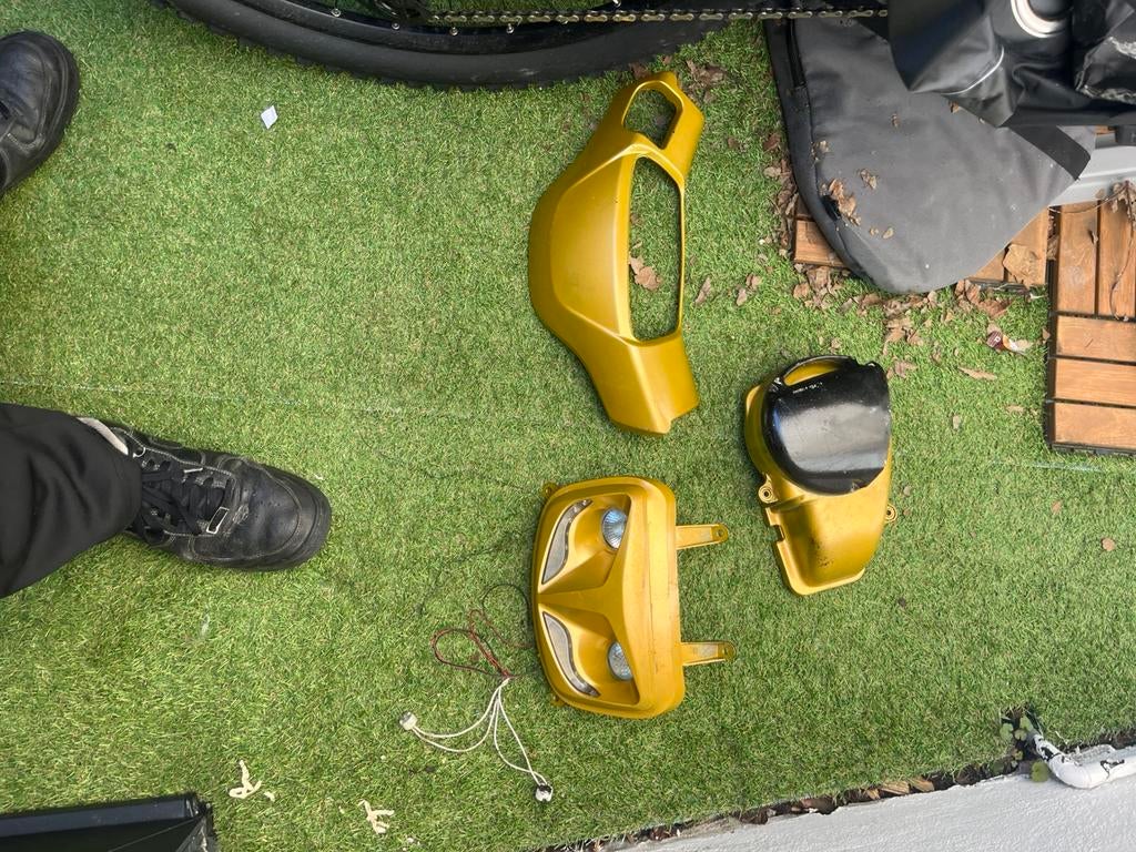 Booster kappen, Tickets & Billets