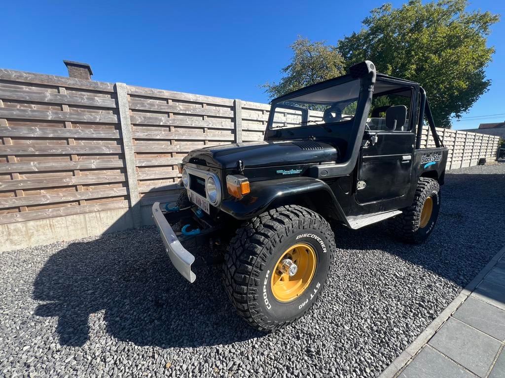 Toyota bj 40, Achat, Noir, Diesel, Particulier