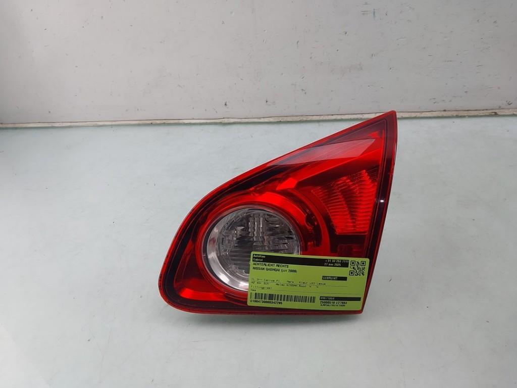 FEU ARRIÈRE DROIT Nissan Qashqai (J10) (11-2006/01-2014), Autos : Pièces & Accessoires, Germany@nissan-services.eu, Kronenweg 38
50389  Wesseling, DE